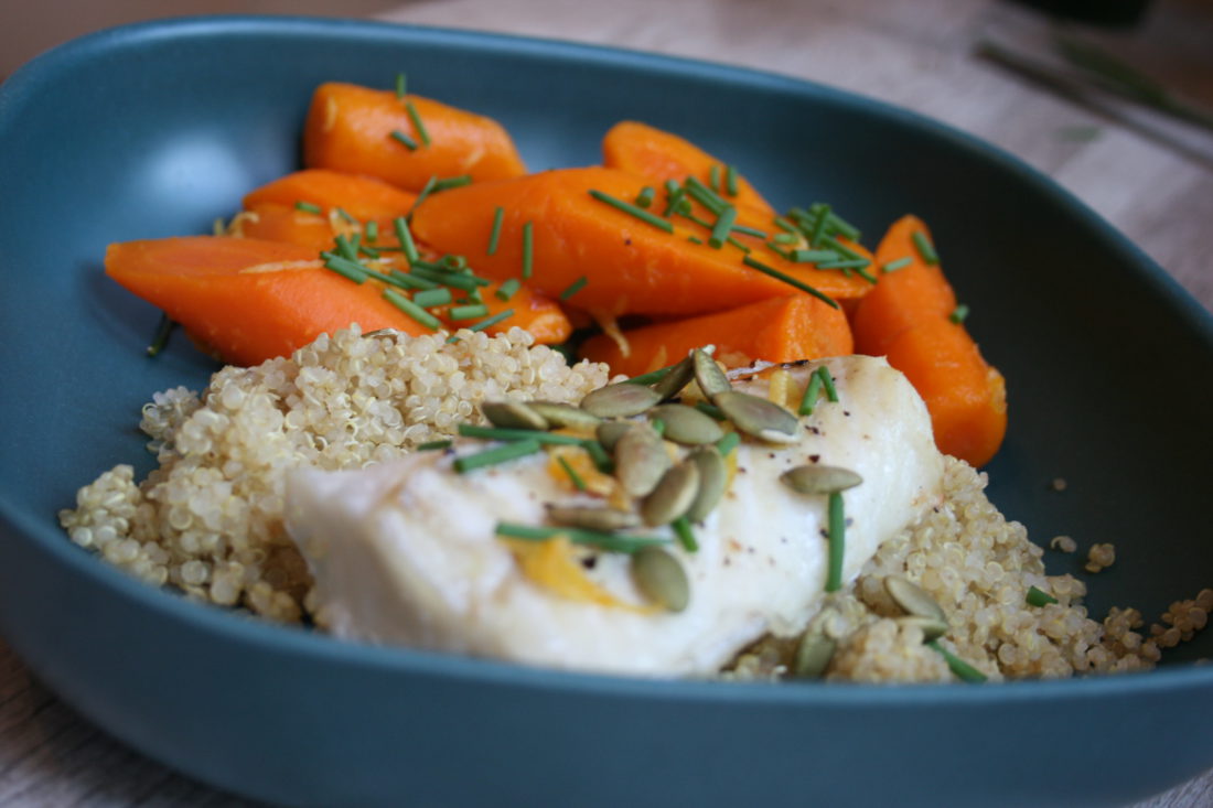 kabeljauwhaasje met frisse wortels en quinoa